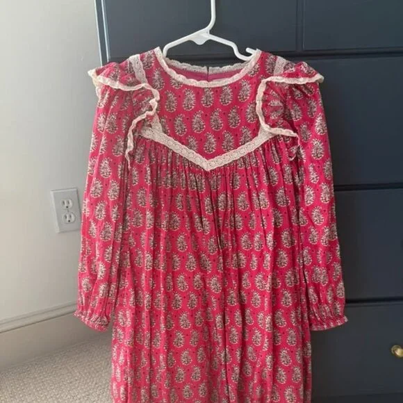 long sleeve dress pink Berylove Women Pink Chiffon A Line Ruffle Maxi Dress with Long Sleeves Tiered V Neck Backless Wedding Guest Dress, Pink / L